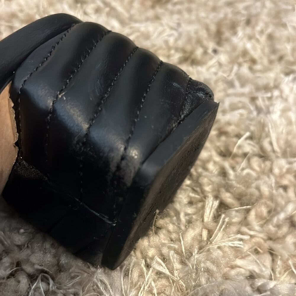 🎉 Tory Burch Kira quilted 55mm block heel SOLD OUT STYLE! - Picture 7 of 8